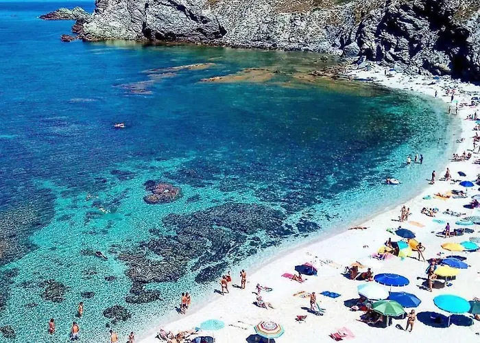 La Tegghja Nocleg ze śniadaniem Rena Majore